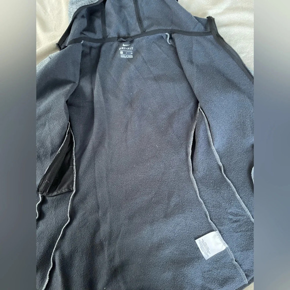 Nike Dri-Fit Women’s‎ Training Hoodie Full Zip Sweatshirt - Picture 5 of 8